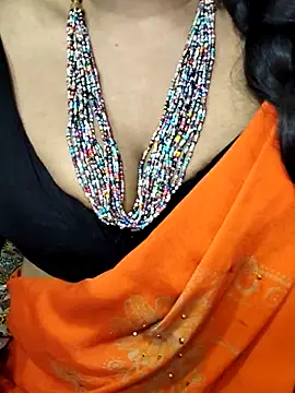 Snapshot of Hotty_Sonali chatting on September 10, 2:27 pm Hotty Sonali online show from September 10, 2:27 pm