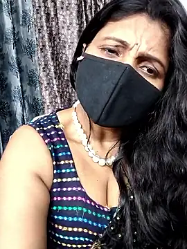 Hotty Sonali online show from April 11, 4:20 am