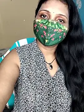 Hotty Sonali online show from December 18, 5:50 pm