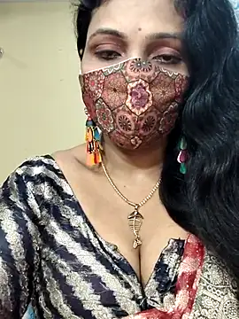Snapshot of Hotty_Sonali chatting on October 4, 1:40 am Hotty Sonali online show from October 4, 1:40 am