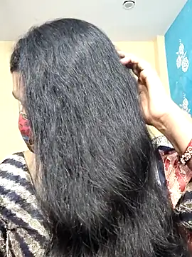 Snapshot of Hotty_Sonali chatting on September 21, 1:00 am Hotty Sonali online show from September 21, 1:00 am