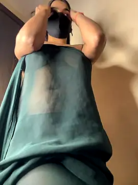 Cute-Sakhi online show from October 22, 3:33 pm