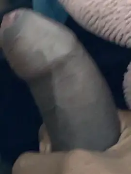 delhi gigolo 5in online show from January 10, 4:35 pm