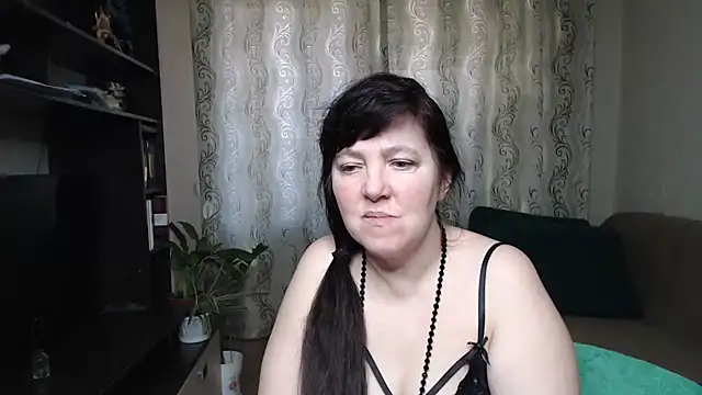 Illusionq online show from April 16, 10:27 am