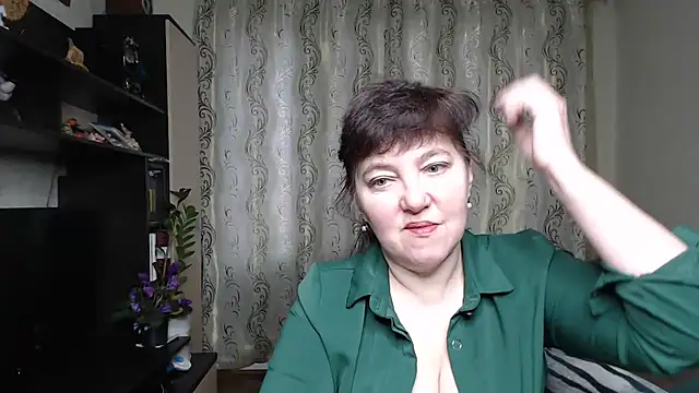 Illusionq online show from February 25, 5:07 am