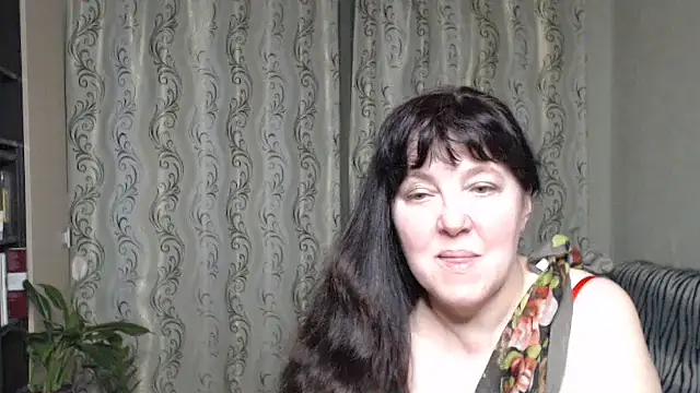 Illusionq online show from April 13, 3:49 pm