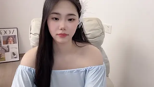 Snapshot of suki-1 chatting on July 5, 5:58 am suki-1 online show from July 5, 5:58 am