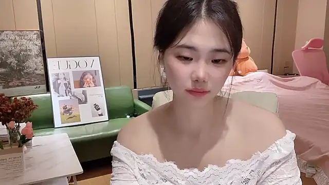 suki-1 online show from September 26, 8:32 am