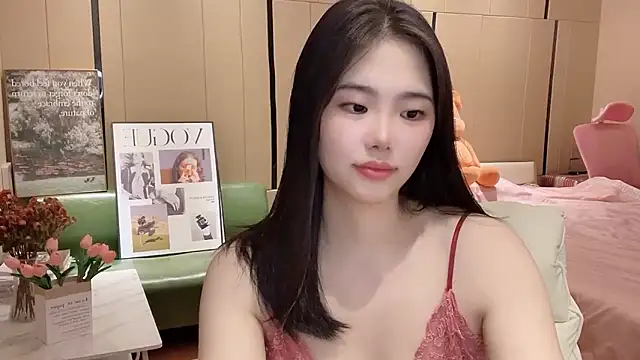 suki-1 online show from September 10, 8:35 am