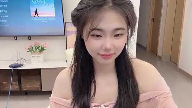 suki-1 online show from October 29, 8:24 am