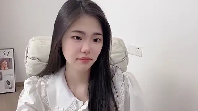 suki-1 online show from March 26, 9:40 am