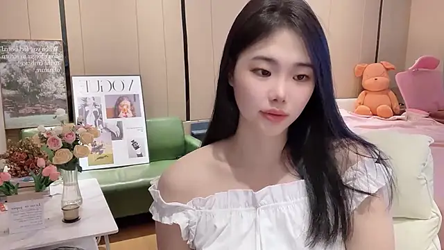 suki-1 online show from October 6, 5:52 am