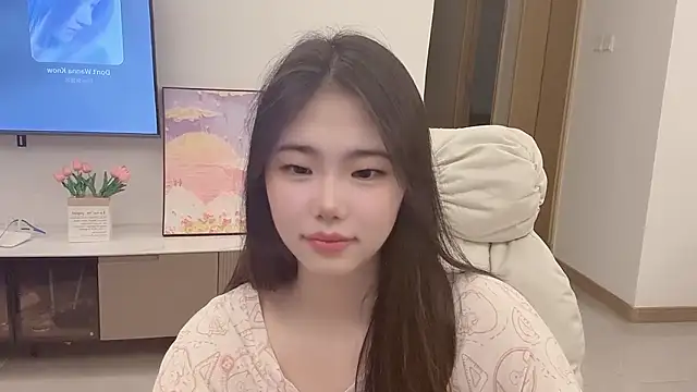 suki-1 online show from November 3, 8:29 am