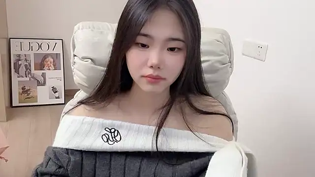 suki-1 online show from December 4, 7:51 am