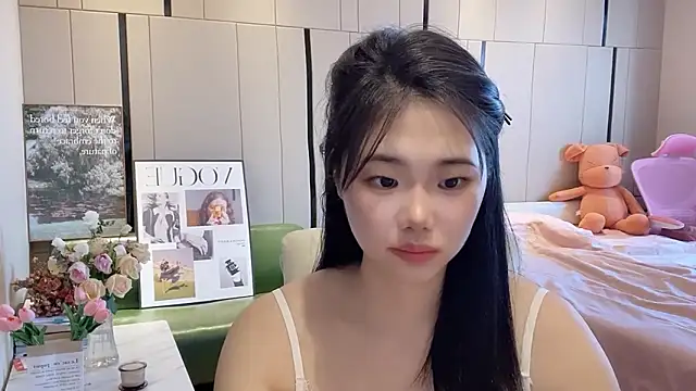 suki-1 online show from October 7, 6:58 am