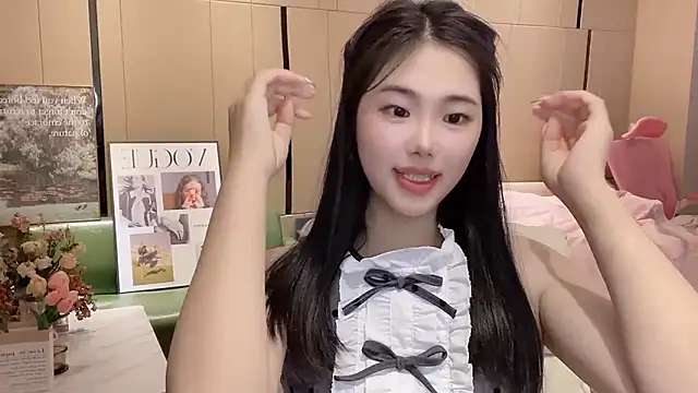 suki-1 online show from October 16, 8:22 am