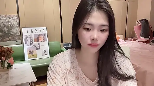 suki-1 online show from September 22, 9:04 am