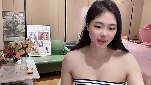 suki-1 online show from October 5, 8:38 am