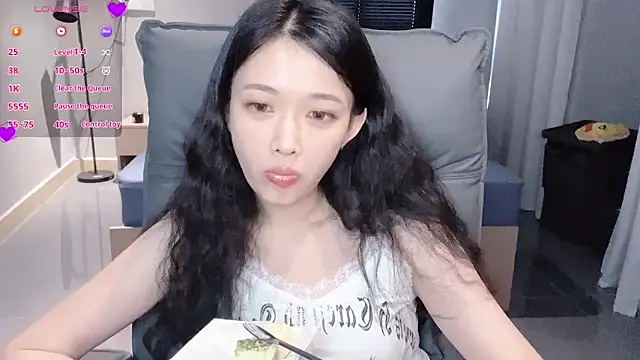 NiNi-baby520 online show from September 18, 7:22 am