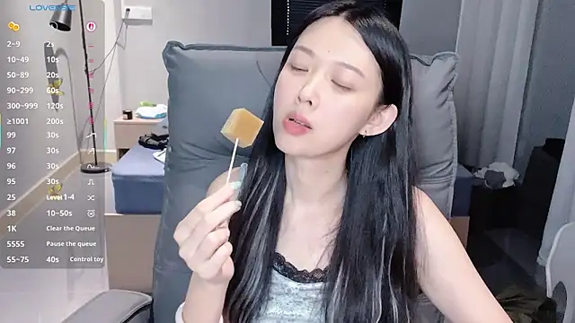 NiNi-baby520 online show from October 14, 7:31 am