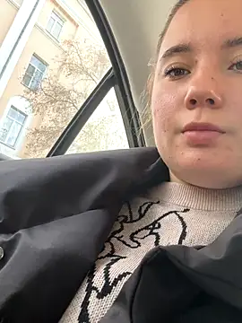 Snapshot of StephanieMur chatting on October 2, 3:54 am StephanieMur online show from October 2, 3:54 am