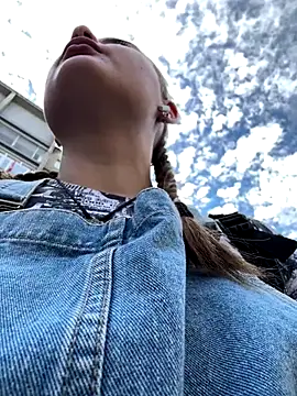 Snapshot of StephanieMur chatting on September 27, 6:08 am StephanieMur online show from September 27, 6:08 am