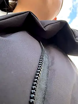 Snapshot of StephanieMur chatting on October 1, 5:45 am StephanieMur online show from October 1, 5:45 am