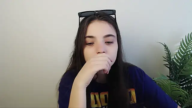 Sun Shine   online show from October 18, 7:10 am