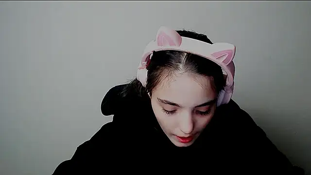 Sun Shine   online show from October 6, 8:42 pm