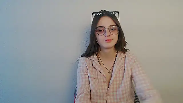 Sun Shine   online show from March 25, 9:30 am