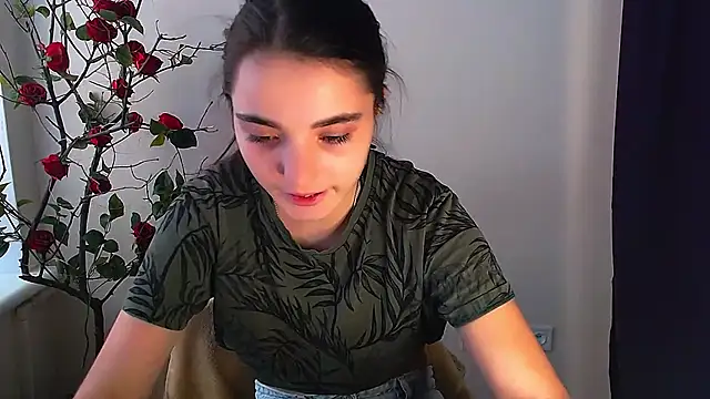 Sun Shine   online show from November 16, 11:26 am