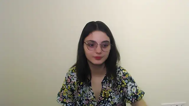 Sun Shine   online show from April 7, 9:38 pm