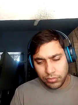 Desirock001 online show from February 7, 7:49 am