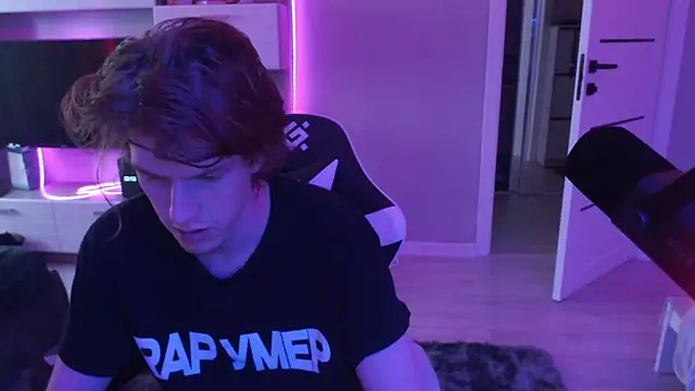 Snapshot of ssat1sfaction chatting on March 4, 5:59 am ssat1sfaction online show from March 4, 5:59 am