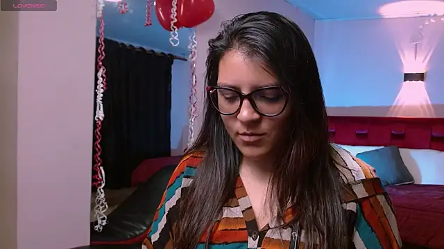 Sahamara 07 online show from February 16, 7:56 pm