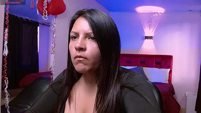 Sahamara 07 online show from February 21, 8:33 pm