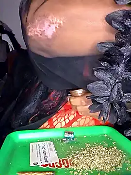 shecockts online show from October 11, 8:21 pm