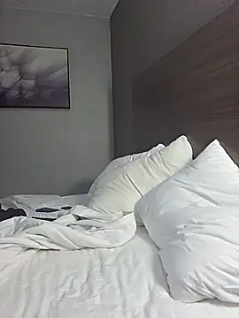 shecockts online show from September 20, 6:07 am