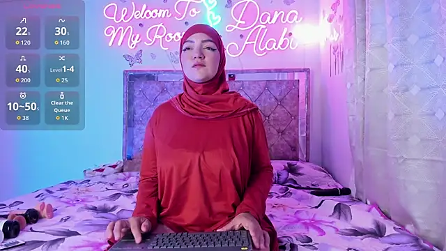 Dana-Alabi online show from March 6, 1:39 pm