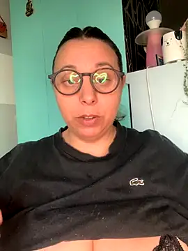 LupeLok online show from October 17, 8:54 pm