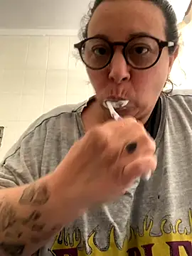 LupeLok online show from October 8, 6:52 pm