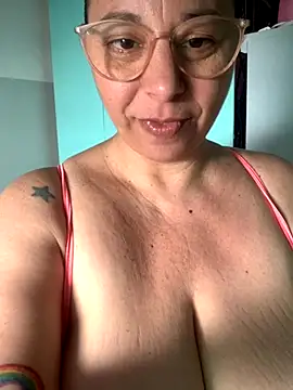 LupeLok online show from November 28, 1:00 pm