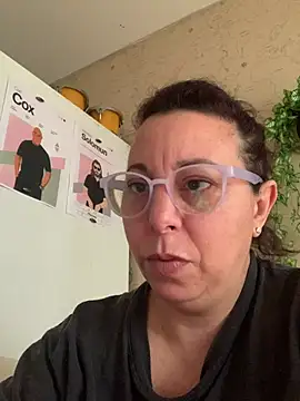 Snapshot of LupeLok chatting on July 15, 4:14 pm LupeLok online show from July 15, 4:14 pm