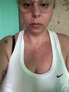 LupeLok online show from December 20, 1:03 pm