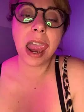 LupeLok online show from November 5, 5:21 am