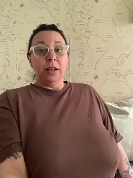 LupeLok online show from May 31, 7:25 pm
