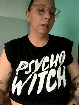 LupeLok online show from November 27, 6:08 pm