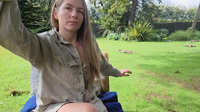 Angiehuston1 online show from March 21, 2:21 pm