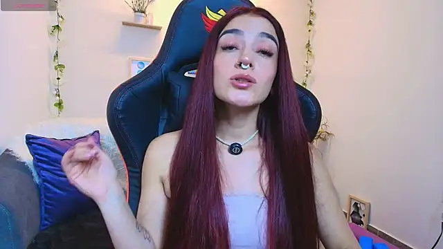 ViolethRosse online show from May 8, 2:04 am
