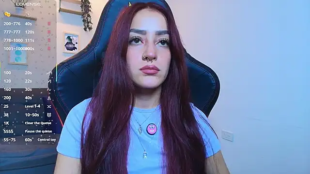 Snapshot of ViolethRosse chatting on November 11, 7:30 pm ViolethRosse online show from November 11, 7:30 pm